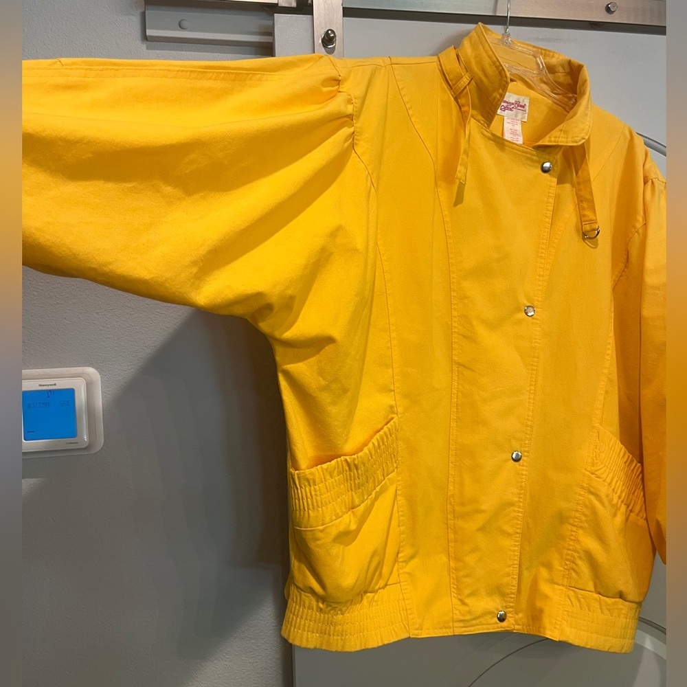 Vintage Bright Yellow oversized dolman sleeve Jacket. Totally 80s!! Amazing!! - Picture 3 of 13